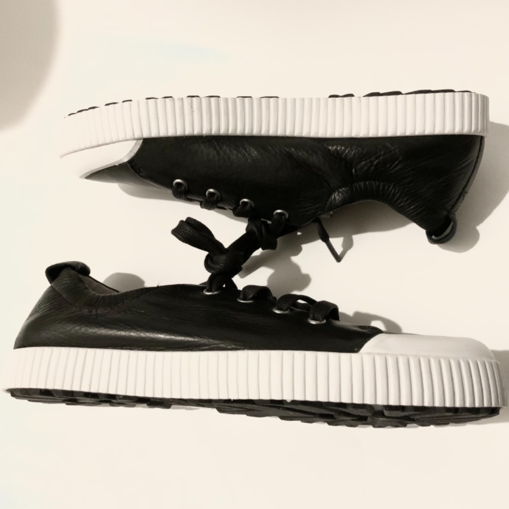 BLACKSTONE RL78 Leather Black White Low Sneakers - Picture 10 of 15
